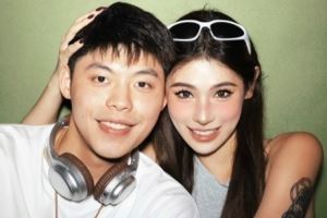 有点甜！容子峰晒与女友的恩爱合照：我们天下第一好